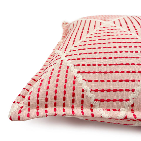 Linwood CUSHION OBERON STRAWBERRY CORNER