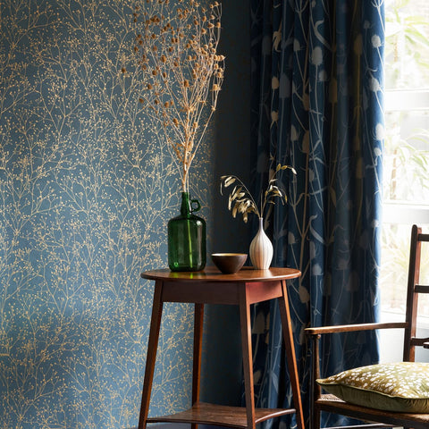 Clarissa Hulse Gypsophila Airforce Blue & Soft Gold Wallpaper