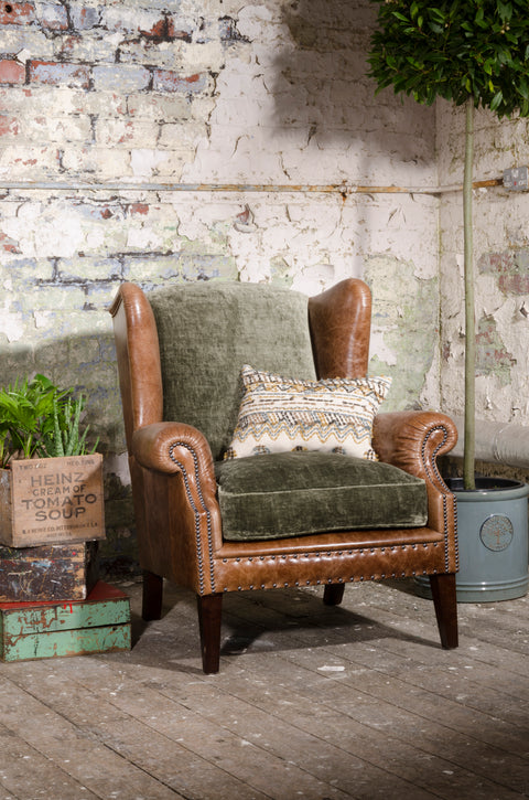 Tetrad Constable Wingchair