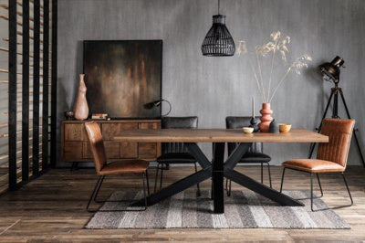 Holburn dining table