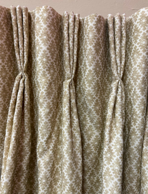 Curtain making: hand sewn triple pinch pleat curtains