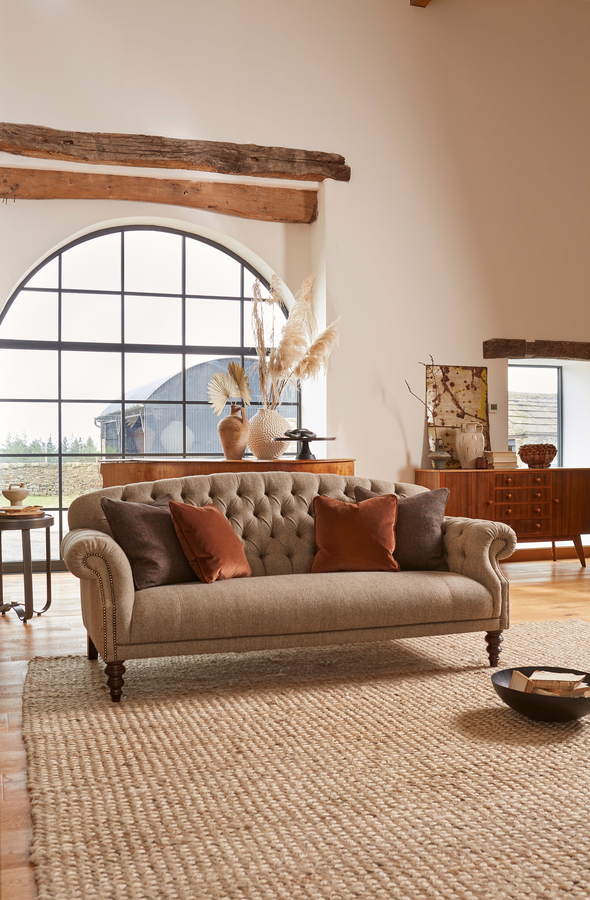 Grand Arbroath Sofa – bowerbirds.co.uk